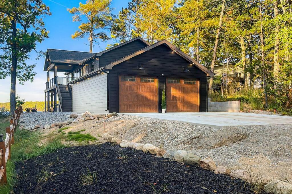 Leo'S Bear Lake Hideaway Kalkaska Εξωτερικό φωτογραφία